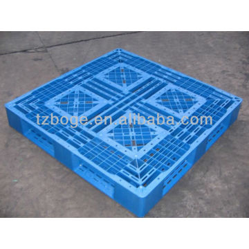 strong bearing plastic pallet injection mould